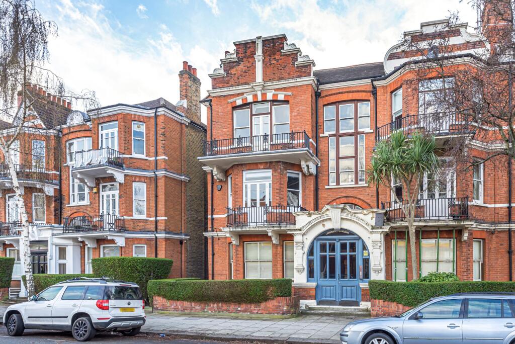 2 bed 1st Floor Flat for rent in Hammersmith. From Kinleigh Folkard & Hayward - Sales - Hammersmith & Shepherds Bush