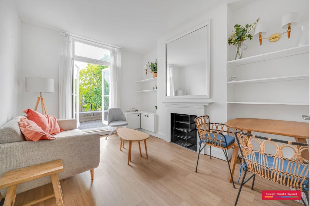 1 bed 1st Floor Flat for rent in London. From Kinleigh Folkard & Hayward - Sales - Hammersmith & Shepherds Bush