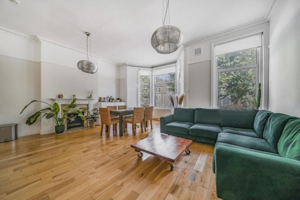 2 bed Not Specified for rent in London. From Kinleigh Folkard & Hayward - Sales - Hammersmith & Shepherds Bush 2 bed Not Specified for rent in London. From Kinleigh Folkard & Hayward - Sales - Hammersmith & Shepherds Bush