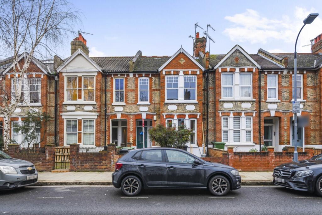 2 bed 1st Floor Flat for rent in London. From Kinleigh Folkard & Hayward - Sales - Hammersmith & Shepherds Bush 2 bed 1st Floor Flat for rent in London. From Kinleigh Folkard & Hayward - Sales - Hammersmith & Shepherds Bush