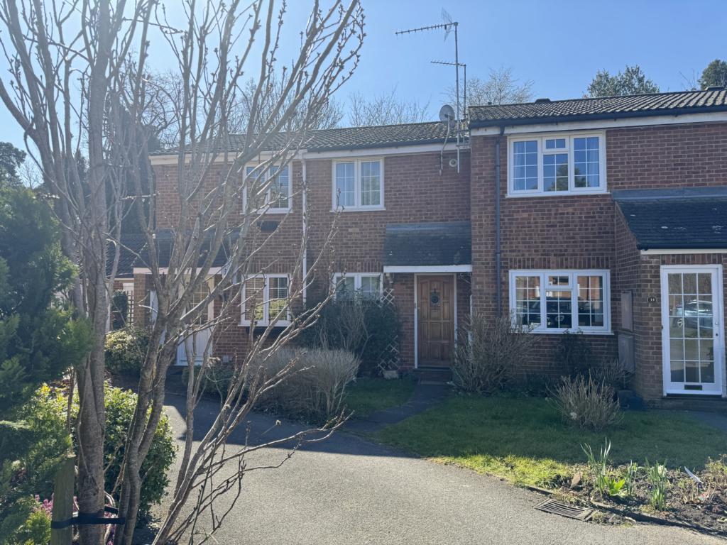 2 bed Detached for rent in Bishopsgate. From Browns Estate Agents - Englefield Green
