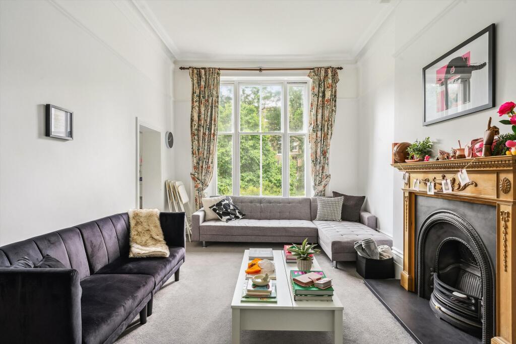 1 bed 1st Floor Flat for rent in London. From Knight Frank - Notting Hill