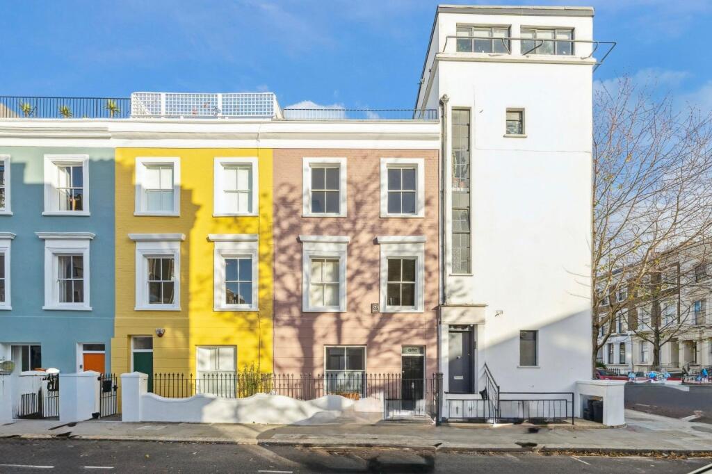 2 bed Mid Terraced House for rent in London. From Knight Frank - Notting Hill