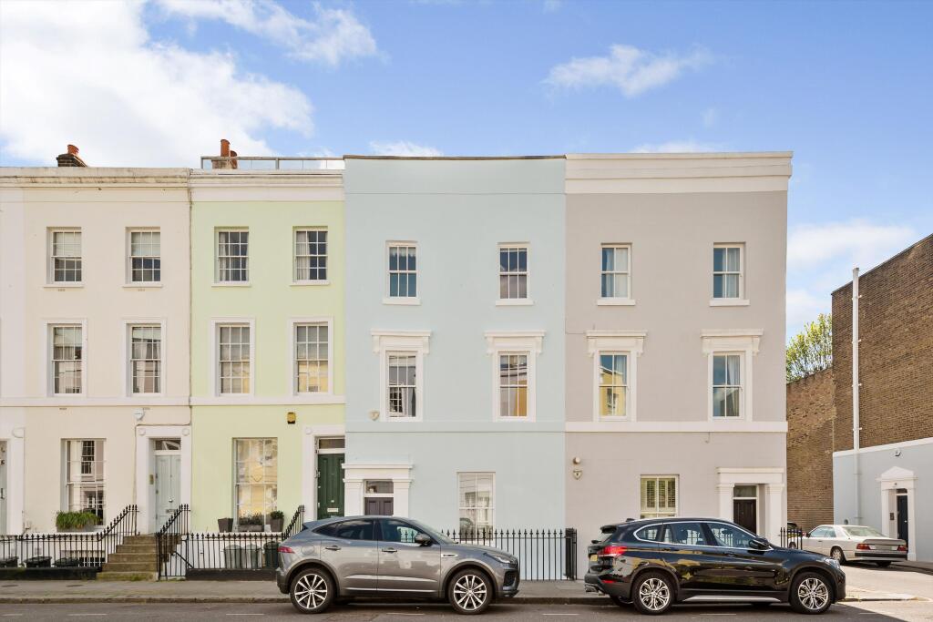 4 bed Mid Terraced House for rent in Kensington. From Knight Frank - Notting Hill