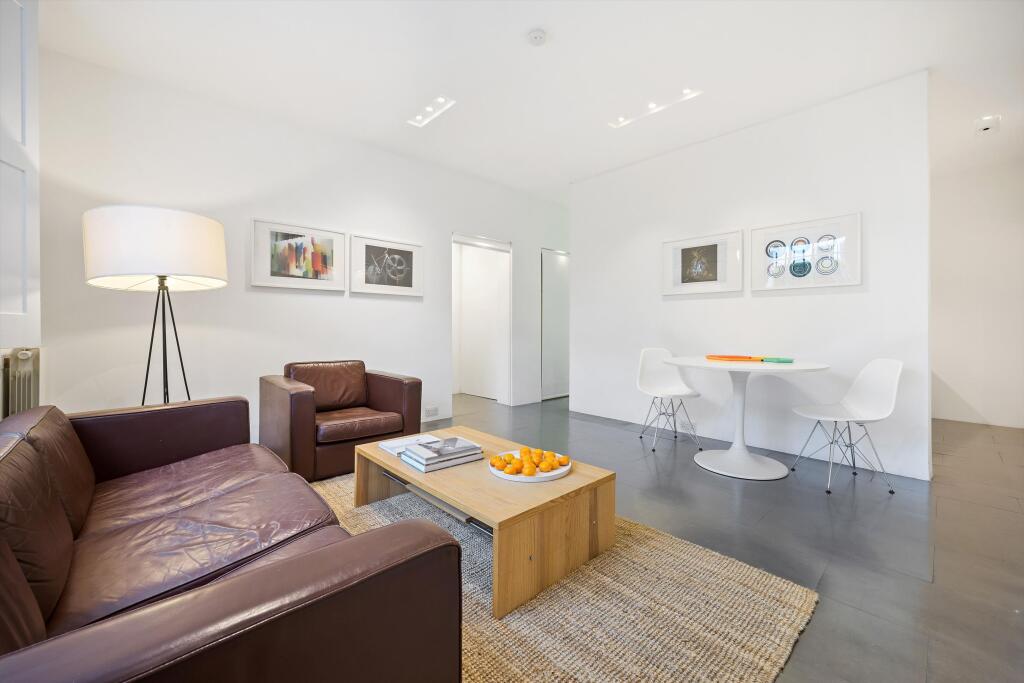 1 bed 1st Floor Flat for rent in London. From Knight Frank - Notting Hill
