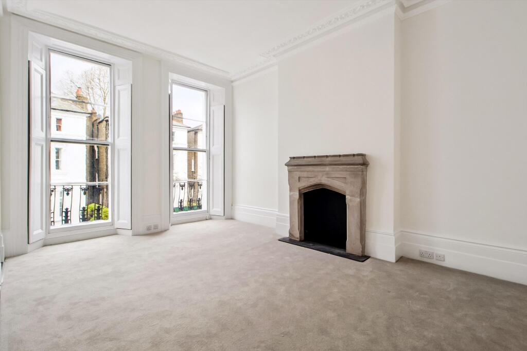 1 bed 1st Floor Flat for rent in Kensington. From Knight Frank - Notting Hill