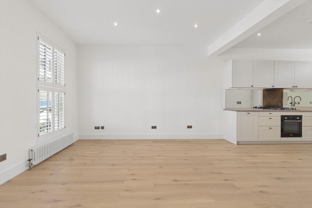 3 bed End of Terrace for rent in London. From Knight Frank - Notting Hill 3 bed End of Terrace for rent in London. From Knight Frank - Notting Hill