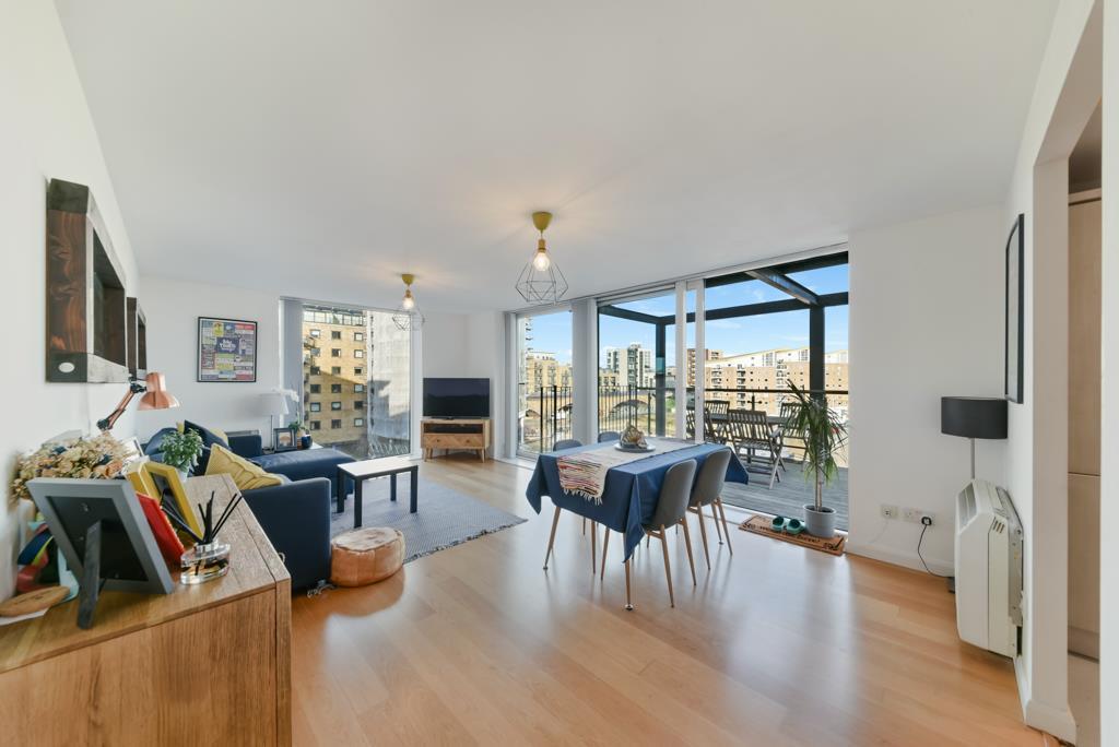 2 bed 1st Floor Flat for rent in Poplar. From Knight Frank - Lettings - Canary  Wharf