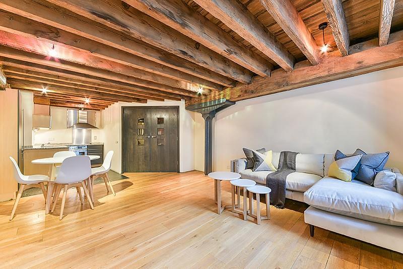 2 bed 1st Floor Flat for rent in London. From Knight Frank - Lettings - Canary Wharf 2 bed 1st Floor Flat for rent in London. From Knight Frank - Lettings - Canary Wharf