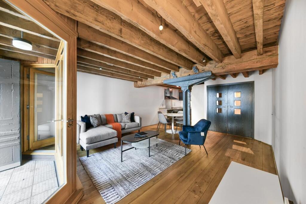 1 bed 1st Floor Flat for rent in London. From Knight Frank - Lettings - Canary Wharf 1 bed 1st Floor Flat for rent in London. From Knight Frank - Lettings - Canary Wharf