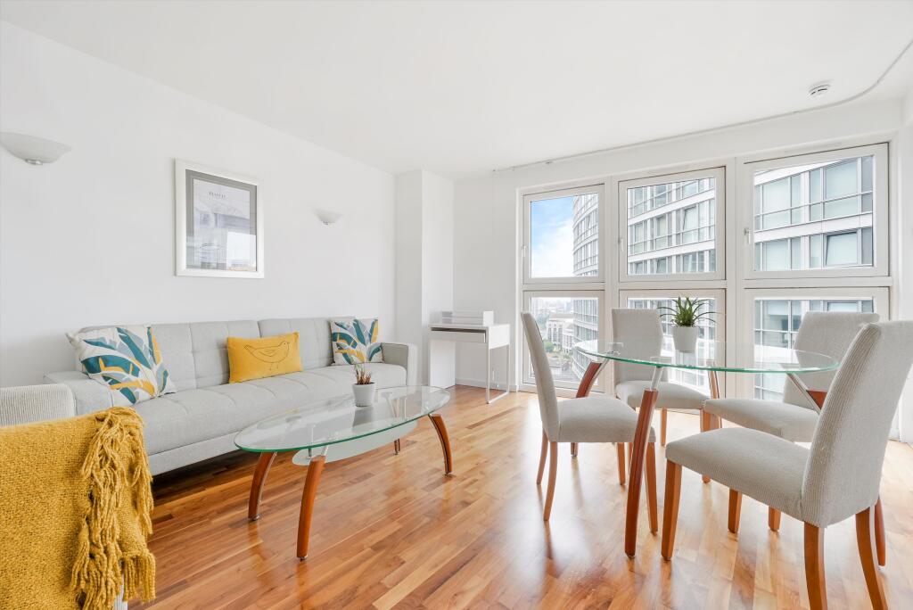 1 bed 1st Floor Flat for rent in Poplar. From Knight Frank - Lettings - Canary  Wharf