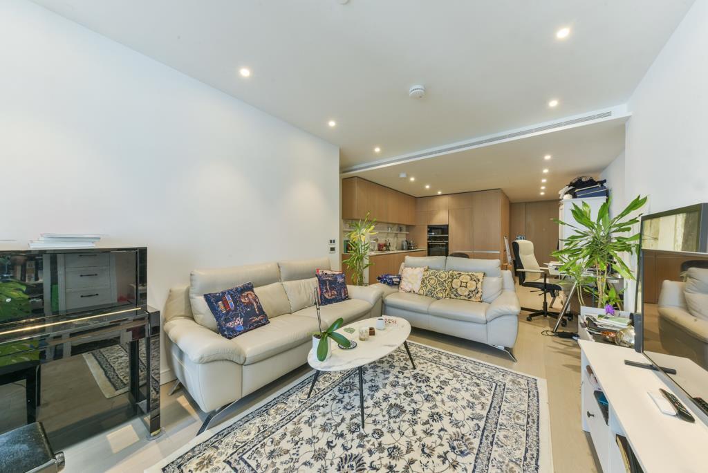 1 bed 1st Floor Flat for rent in Poplar. From Knight Frank - Lettings - Canary  Wharf