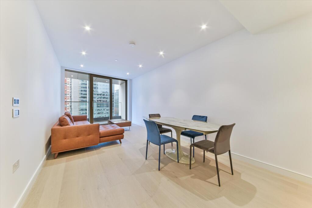 2 bed 1st Floor Flat for rent in Poplar. From Knight Frank - Lettings - Canary  Wharf