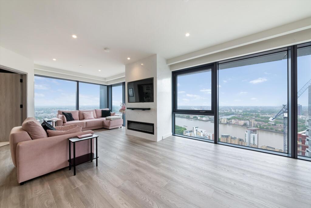 2 bed 1st Floor Flat for rent in . From Knight Frank - Lettings - Canary  Wharf