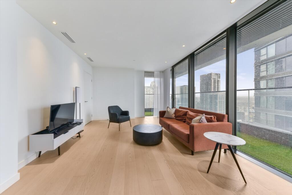 2 bed 1st Floor Flat for rent in Poplar. From Knight Frank - Lettings - Canary  Wharf