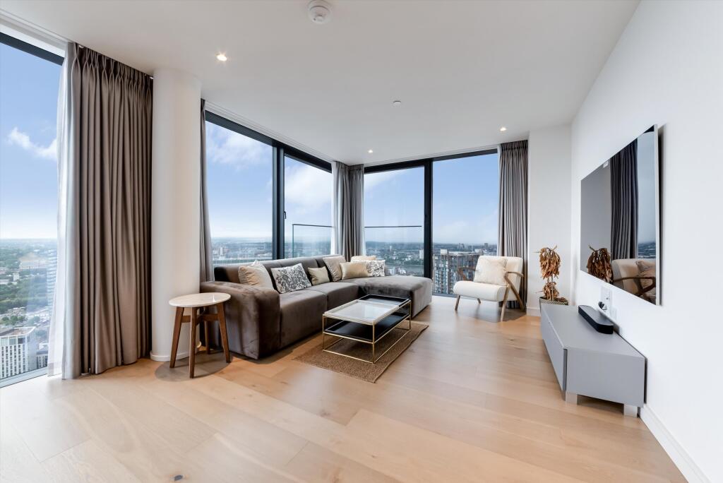 3 bed 1st Floor Flat for rent in Poplar. From Knight Frank - Lettings - Canary Wharf 3 bed 1st Floor Flat for rent in Poplar. From Knight Frank - Lettings - Canary Wharf