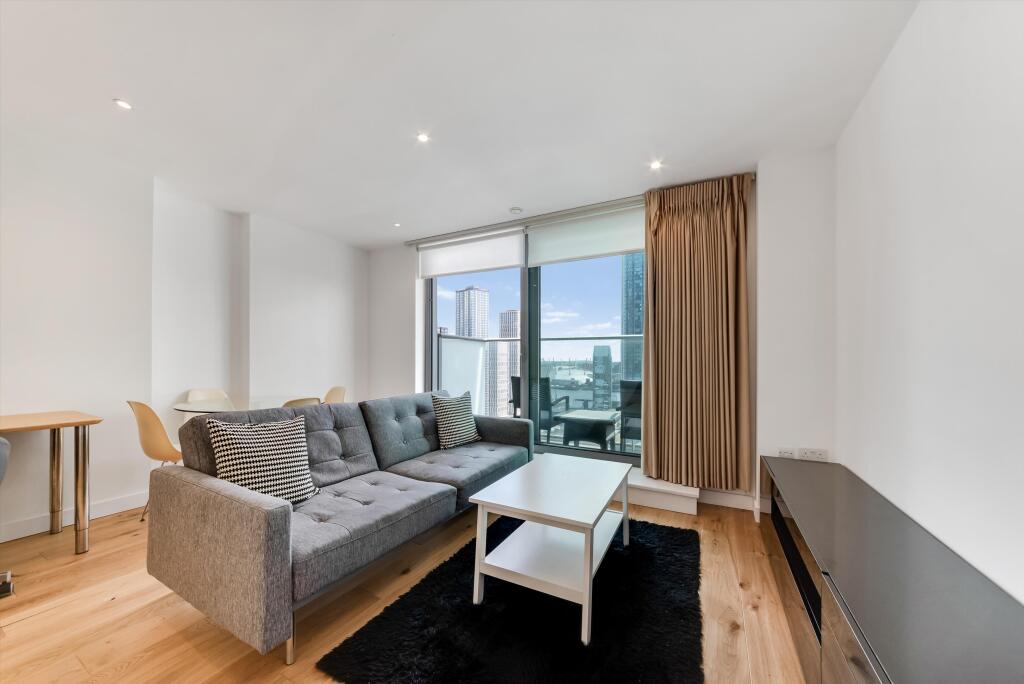 1 bed 1st Floor Flat for rent in London. From Knight Frank - Lettings - Canary  Wharf