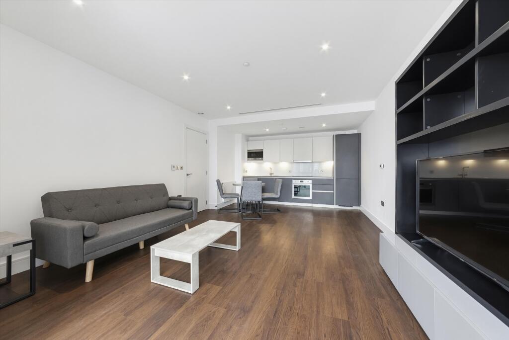 1 bed 1st Floor Flat for rent in London. From Knight Frank - Lettings - Canary  Wharf