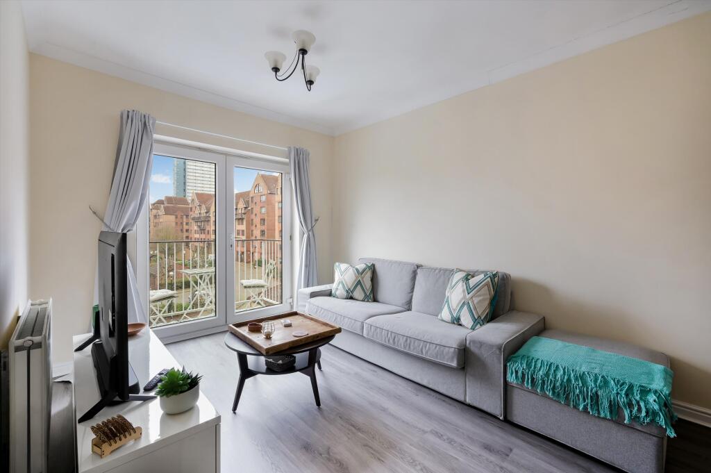 2 bed 1st Floor Flat for rent in Poplar. From Knight Frank - Lettings - Canary Wharf 2 bed 1st Floor Flat for rent in Poplar. From Knight Frank - Lettings - Canary Wharf