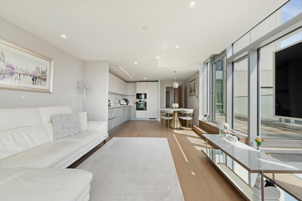 2 bed 1st Floor Flat for rent in Poplar. From Knight Frank - Lettings - Canary Wharf 2 bed 1st Floor Flat for rent in Poplar. From Knight Frank - Lettings - Canary Wharf