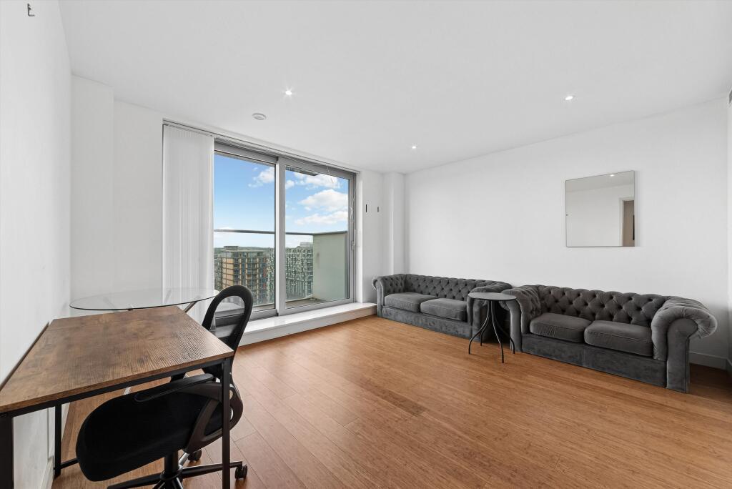 1 bed 1st Floor Flat for rent in London. From Knight Frank - Lettings - Canary  Wharf