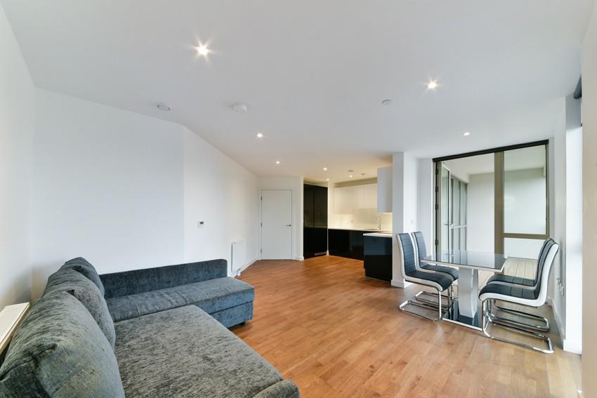 1 bed 1st Floor Flat for rent in West Ham. From Knight Frank - Lettings - Canary  Wharf