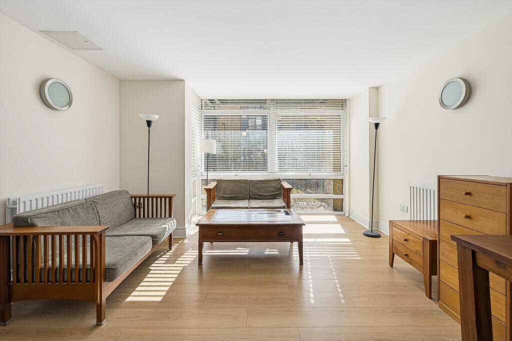 1 bed 1st Floor Flat for rent in London. From Knight Frank - Lettings - Canary Wharf 1 bed 1st Floor Flat for rent in London. From Knight Frank - Lettings - Canary Wharf