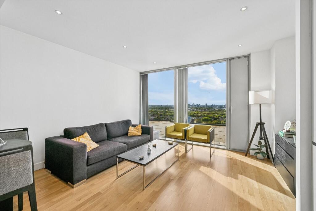 1 bed 1st Floor Flat for rent in Poplar. From Knight Frank - Lettings - Canary  Wharf