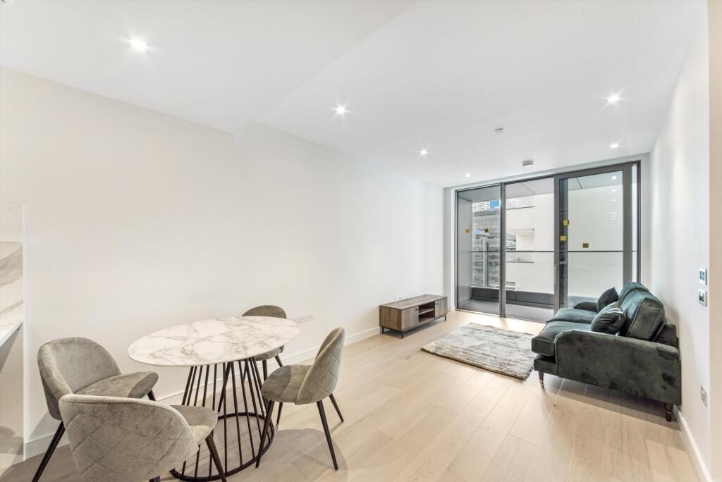 1 bed 1st Floor Flat for rent in London. From Knight Frank - Lettings - Canary  Wharf