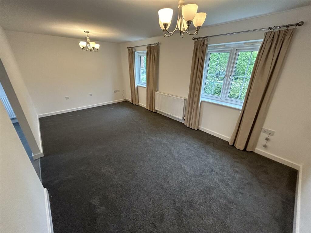 2 bed Apartment for rent in Old Hill. From Scriven & Co - Quinton