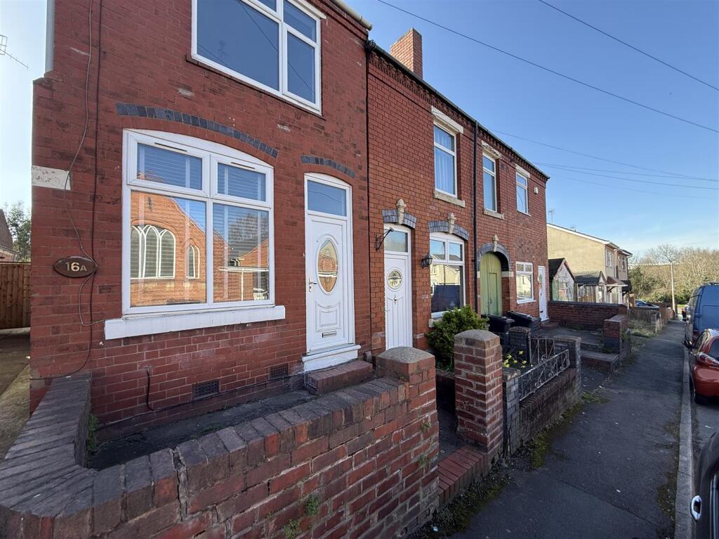 2 bed Mid Terraced House for rent in Halesowen. From Scriven & Co - Quinton