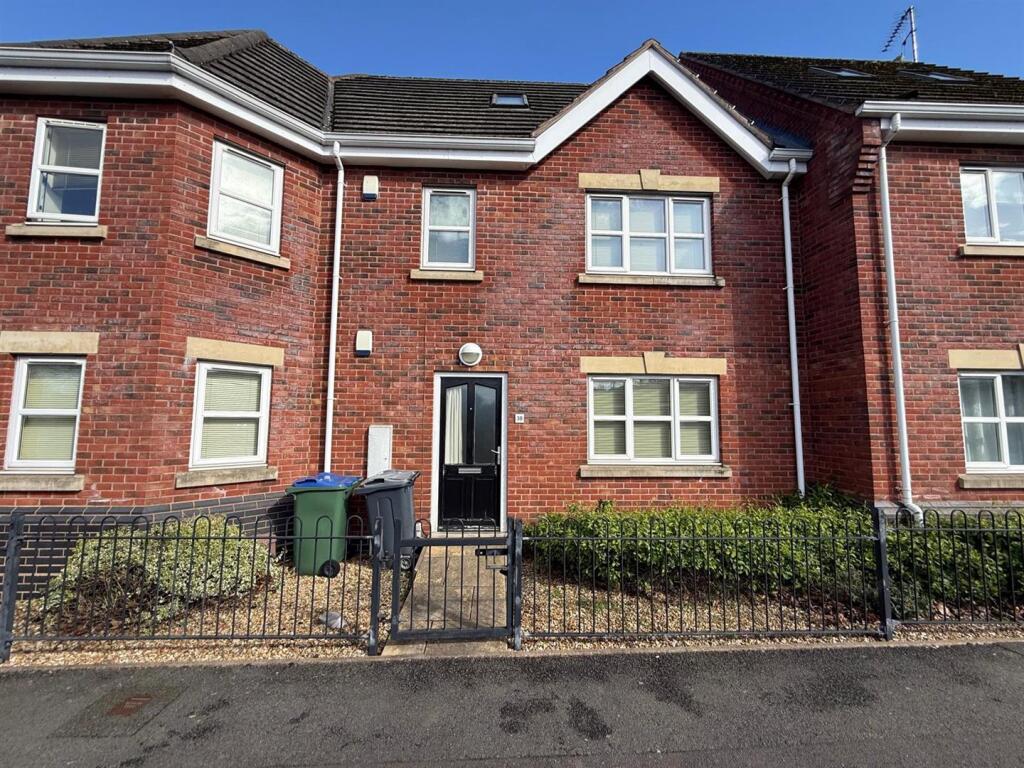 1 bed 1st Floor Flat for rent in Old Hill. From Scriven & Co - Quinton