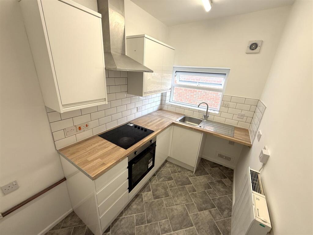 1 bed Apartment for rent in Stourbridge. From Scriven & Co - Quinton