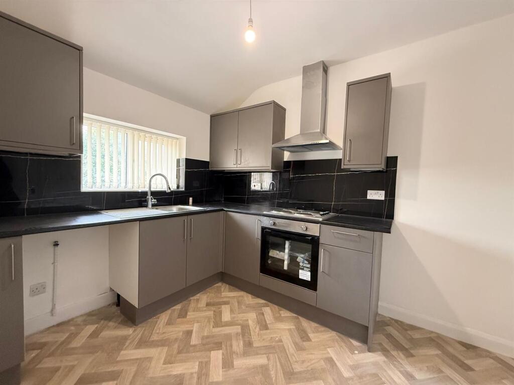 2 bed Apartment for rent in Hunnington. From Scriven & Co - Quinton