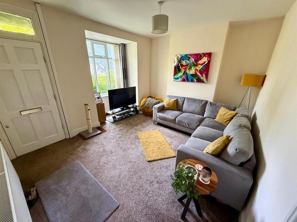 3 bed Detached for rent in Birmingham. From Scriven & Co - Quinton