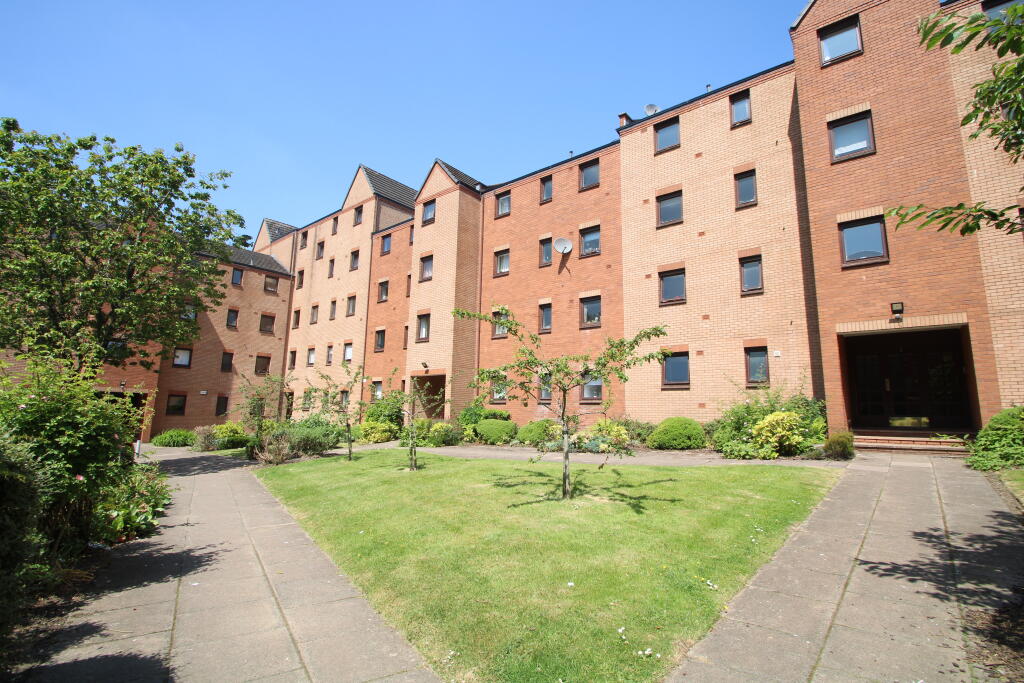 2 bed 1st Floor Flat for rent in Glasgow. From Slater Hogg & Howison Lettings - Glasgow
