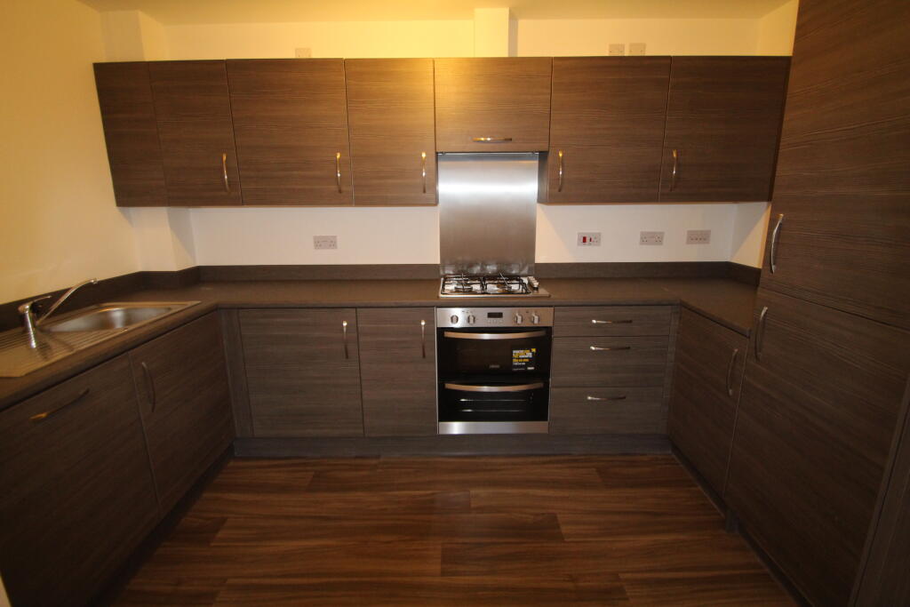 2 bed 1st Floor Flat for rent in Rutherglen. From Slater Hogg & Howison Lettings - Glasgow 2 bed 1st Floor Flat for rent in Rutherglen. From Slater Hogg & Howison Lettings - Glasgow