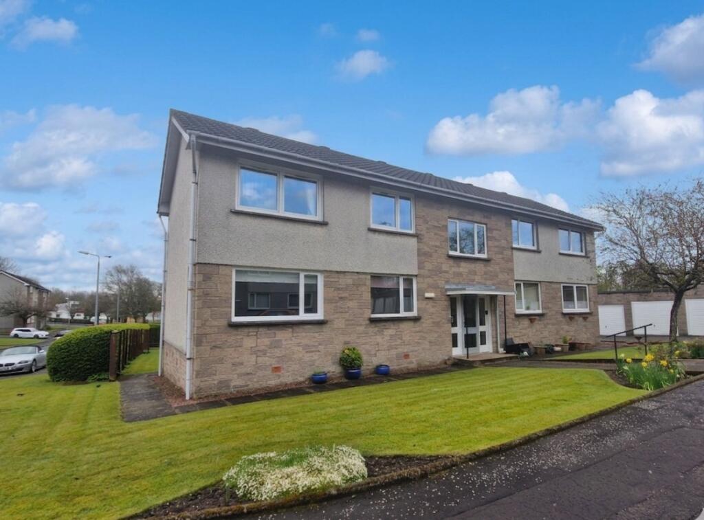 1 bed 1st Floor Flat for rent in Milngavie. From Slater Hogg & Howison Lettings - West End