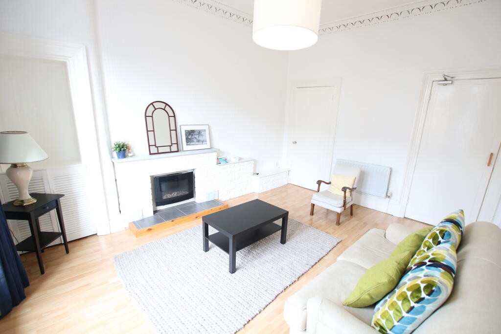 2 bed 1st Floor Flat for rent in Glasgow. From Slater Hogg & Howison Lettings - West End