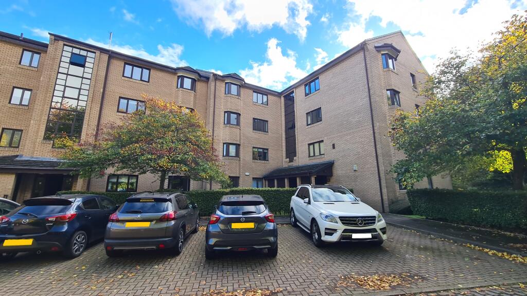 2 bed 1st Floor Flat for rent in Glasgow. From Slater Hogg & Howison Lettings - West End