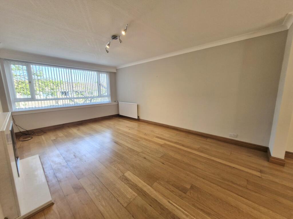 2 bed 1st Floor Flat for rent in Bearsden. From Slater Hogg & Howison Lettings - West End
