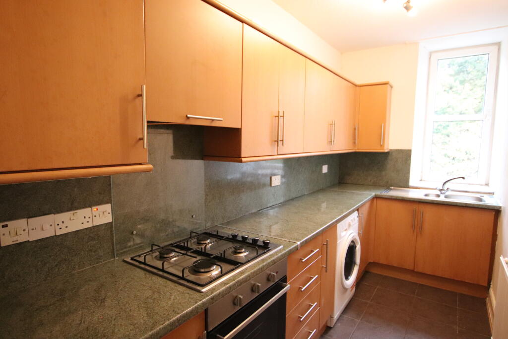 2 bed 1st Floor Flat for rent in Birkhill. From Slater Hogg & Howison Lettings - Dundee