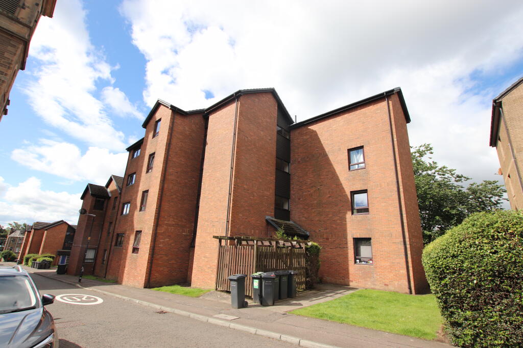 2 bed 1st Floor Flat for rent in Kingoodie. From Slater Hogg & Howison Lettings - Dundee