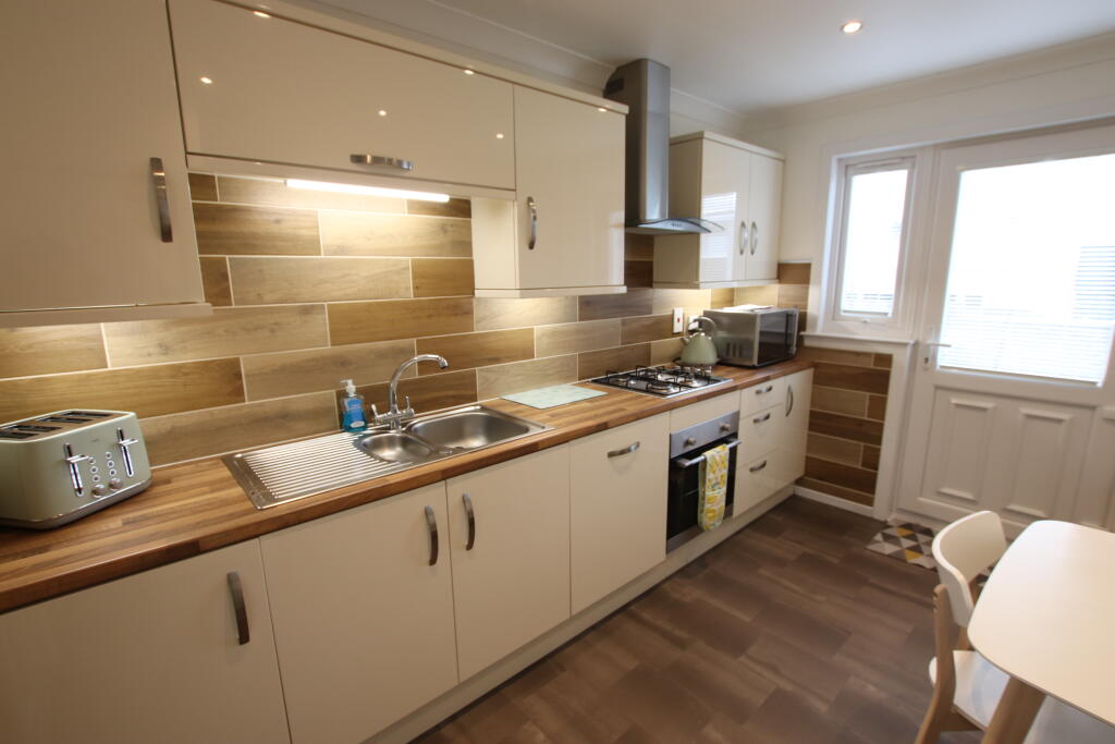 2 bed Mid Terraced House for rent in Broughty Ferry. From Slater Hogg & Howison Lettings - Dundee
