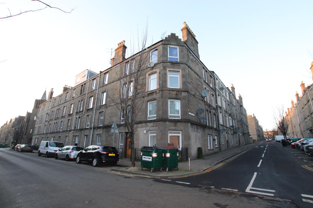 2 bed 1st Floor Flat for rent in Inveraldie. From Slater Hogg & Howison Lettings - Dundee