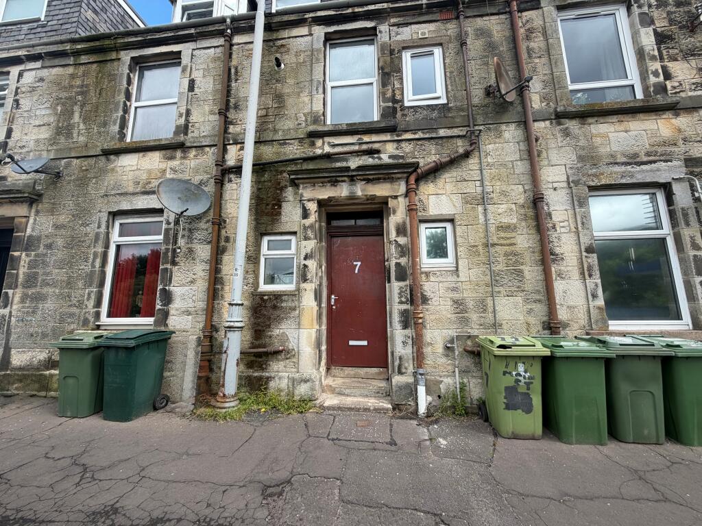 1 bed 1st Floor Flat for rent in Newmilns. From Slater Hogg & Howison Lettings - Kilmarnock 1 bed 1st Floor Flat for rent in Newmilns. From Slater Hogg & Howison Lettings - Kilmarnock