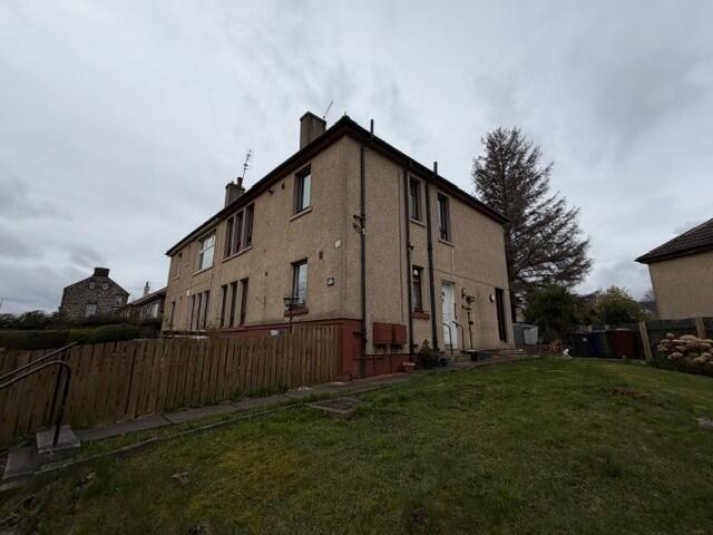 2 bed 1st Floor Flat for rent in Elderslie. From Slater Hogg & Howison Lettings - Paisley