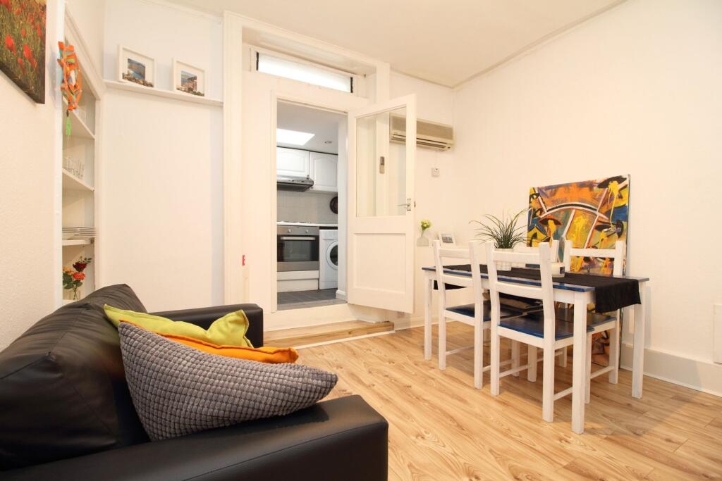 1 bed 1st Floor Flat for rent in London. From David Andrew - London - Holloway Road