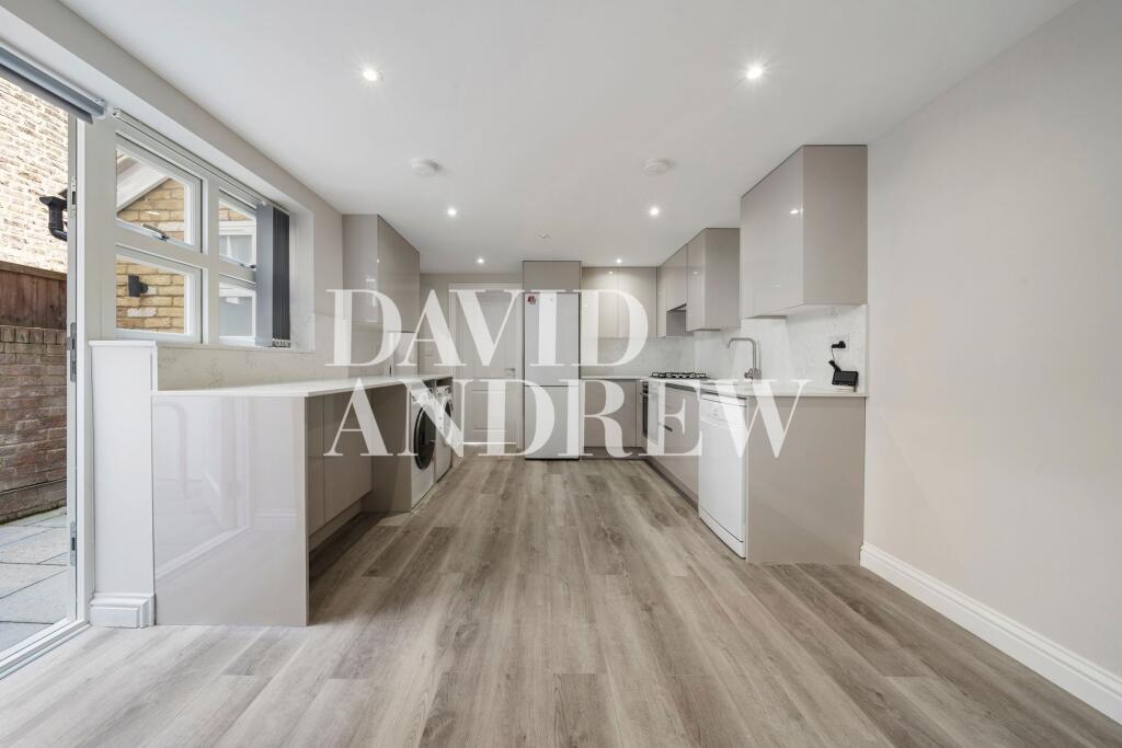 3 bed Apartment for rent in Hornsey. From David Andrew - London - Holloway Road