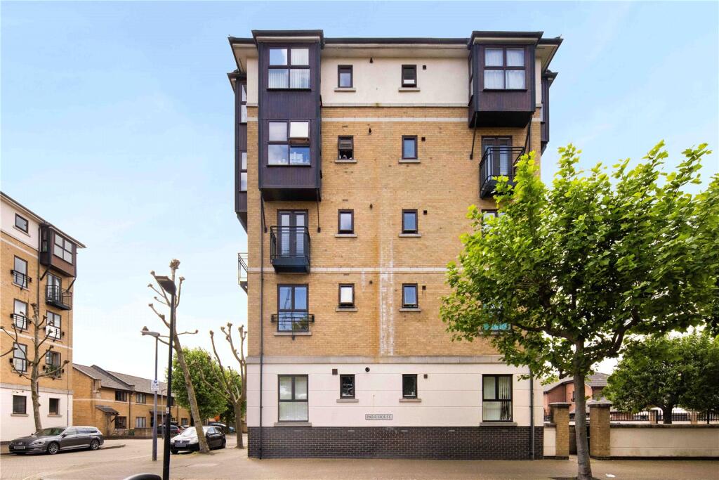 2 bed 1st Floor Flat for rent in London. From Keatons - Stratford